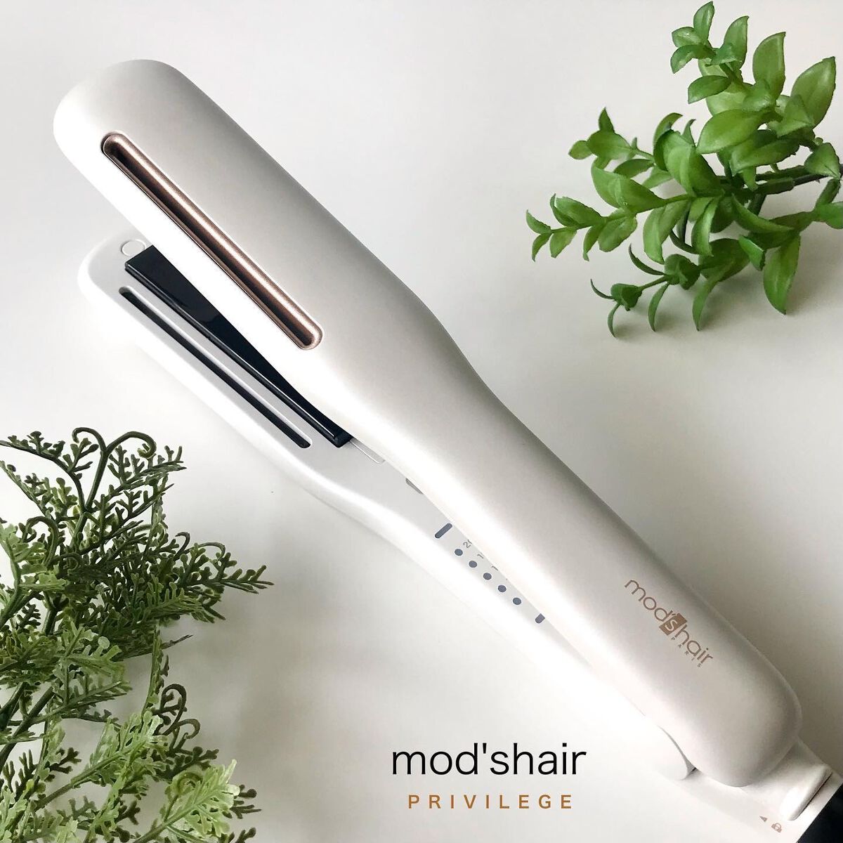 プリヴィレージュ シルクミラーストレート MHS-2410/mod's hair/ストレートアイロンを使ったクチコミ（1枚目）