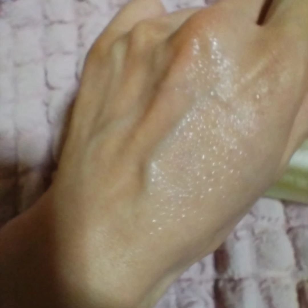 ダルバ ホワイトトリュフファーストスプレーセラム/ダルバ/ミスト状化粧水を使ったクチコミ（3枚目）