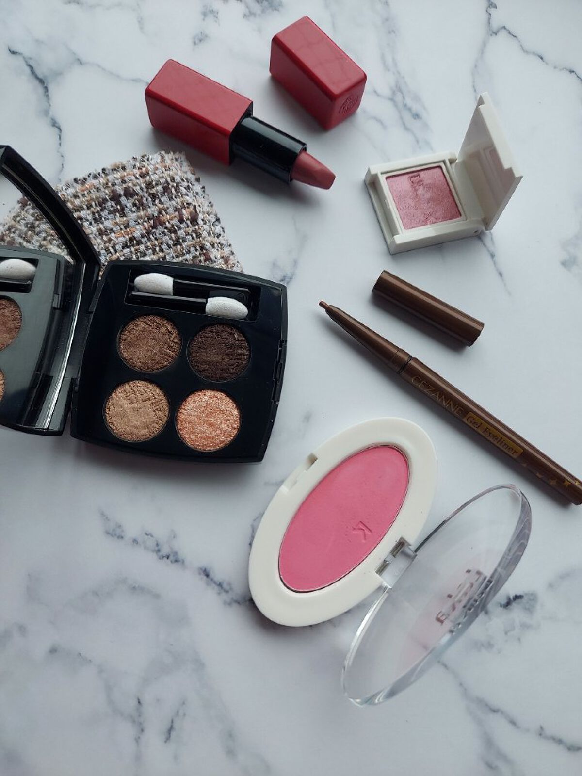 ラブシルクブラッシュ/Laka/パウダーチークを使ったクチコミ（2枚目）