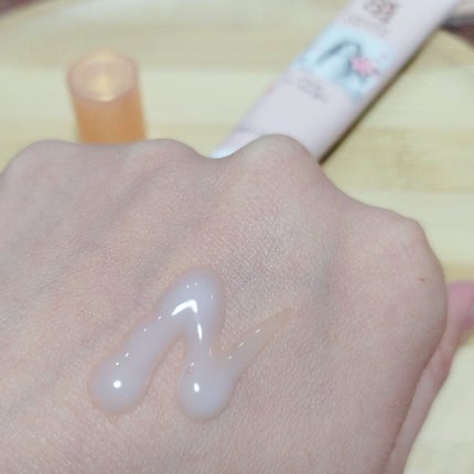 8x4 アロマスイッチ 涼感ネックジェル パリスブーケの香り/8x4/デオドラント・制汗剤を使ったクチコミ(2枚目)