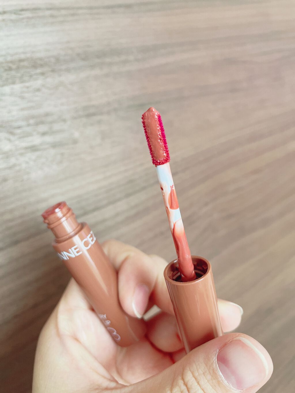 ウォータリーティントリップ/CEZANNE/リップティントを使ったクチコミ（2枚目）