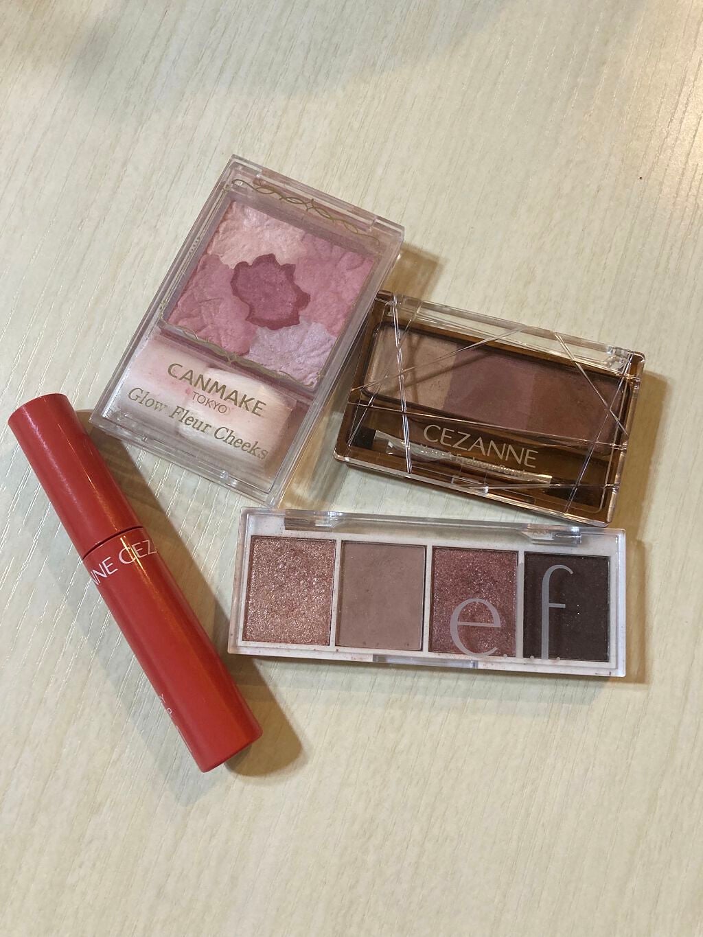 グロウフルールチークス/キャンメイク/パウダーチークを使ったクチコミ(1枚目)