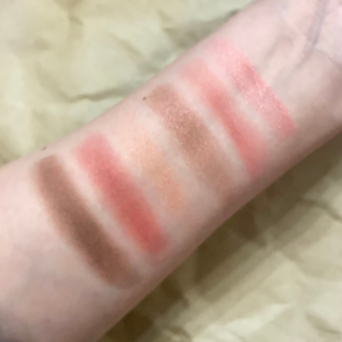 アイカラーパレット/heme/アイシャドウパレットを使ったクチコミ(5枚目)