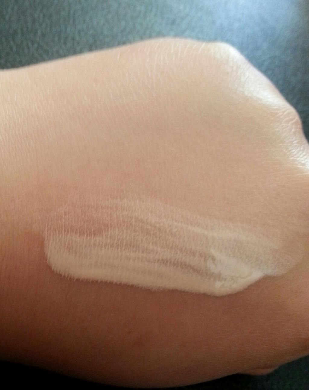 プラチナム テカリ防止下地 UV50/エルシア/化粧下地を使ったクチコミ（2枚目）