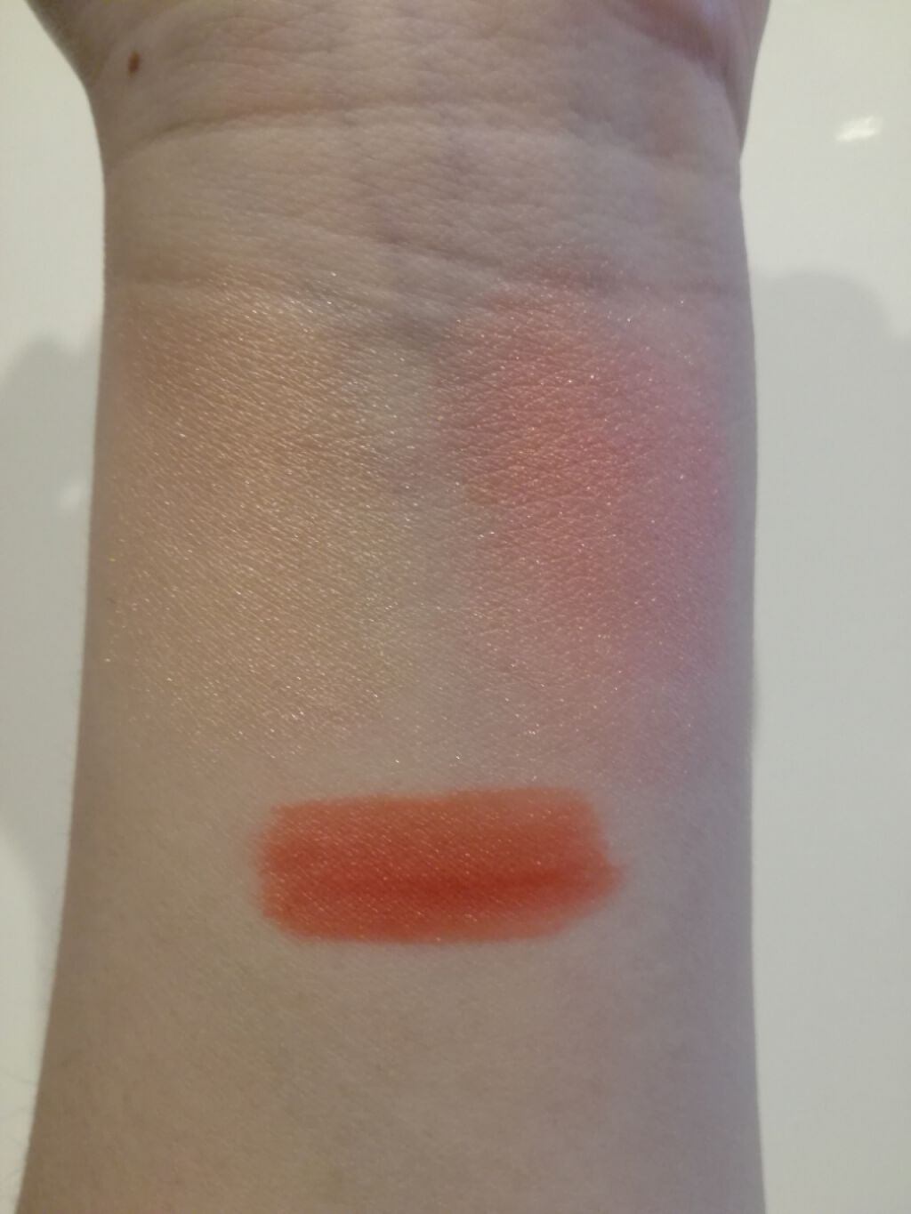 ミニチョコレート ハイライター/MAKEUP REVOLUTION/パウダーハイライトを使ったクチコミ（3枚目）