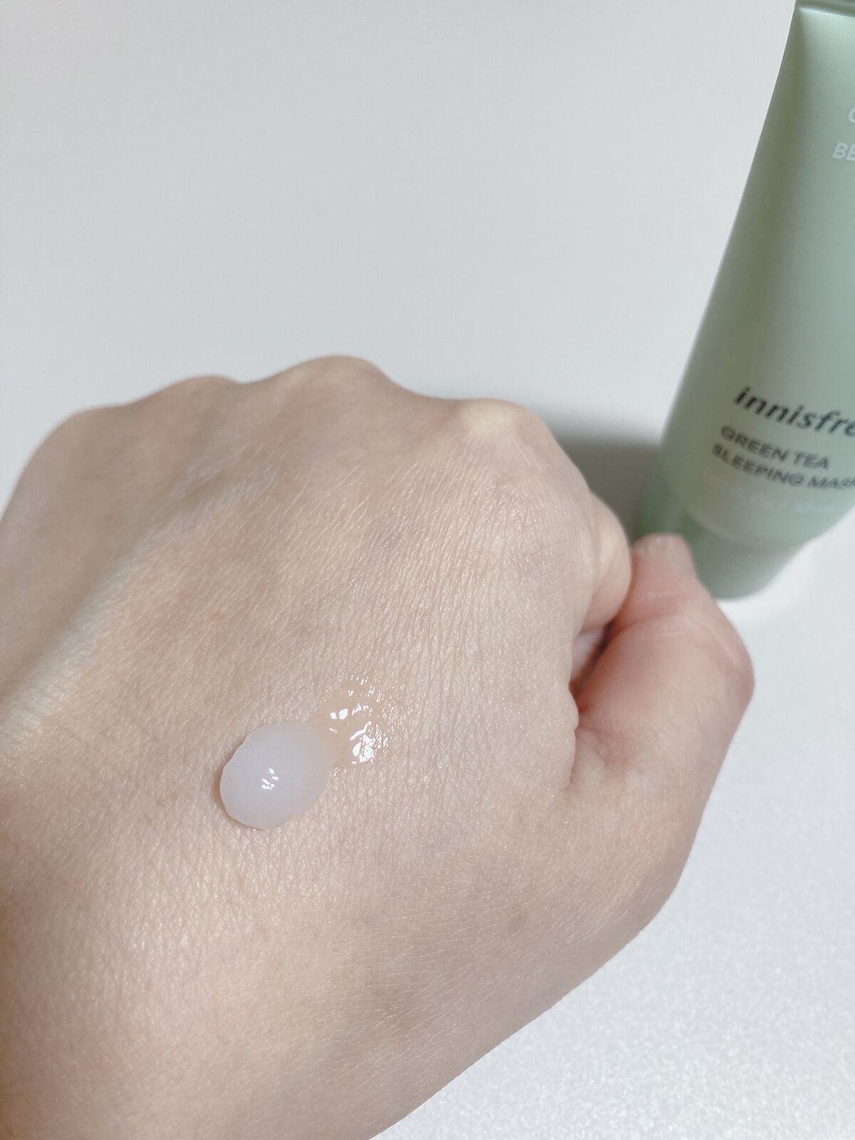 innisfree グリーンティー スリーピングマスクのクチコミ「⋱⋰ ⋱⋰ ⋱⋰ ⋱⋰ ⋱⋰ ⋱⋰ ⋱⋰ ⋱⋰ ⋱⋰ ⋱⋰ 

こんばんは(*ˊ˘ˋ*)
本日.....」（2枚目）