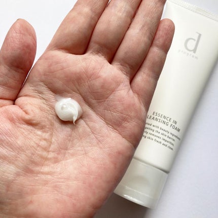 エッセンスイン クレンジングフォーム/d プログラム/洗顔フォームを使ったクチコミ(2枚目)