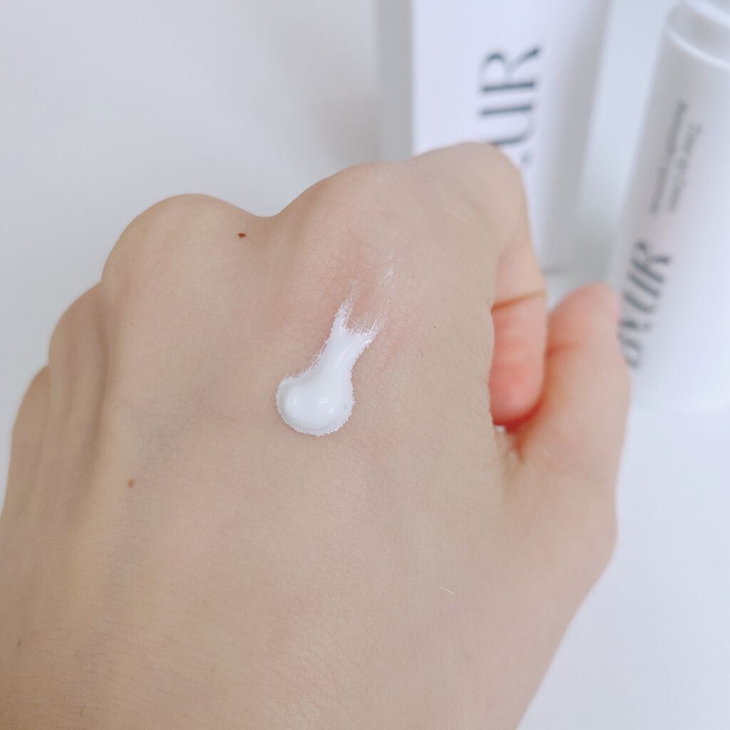 セラムフィット ライトニングトーンアップクリーム/ByUR/化粧下地を使ったクチコミ（3枚目）