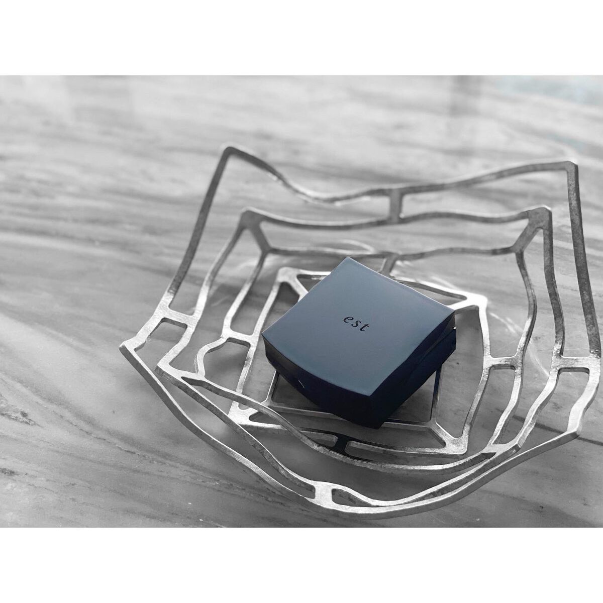 イルミネーティング パウダーファンデーション/est/パウダーファンデーションを使ったクチコミ(1枚目)