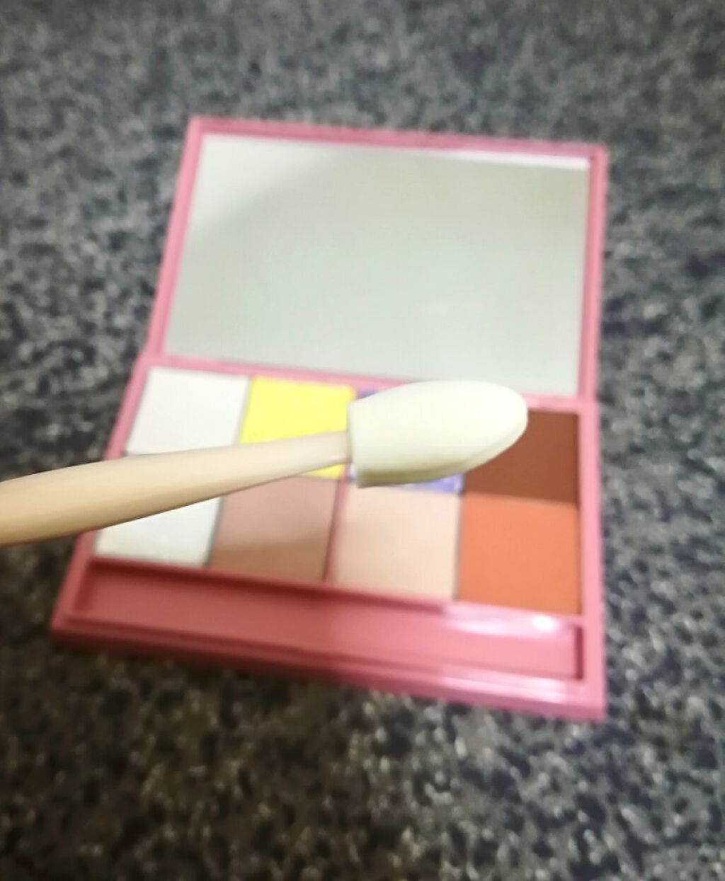 アイシャドウレフィル 01 ヌードベージュ/ROUTEES/単色アイシャドウを使ったクチコミ（3枚目）