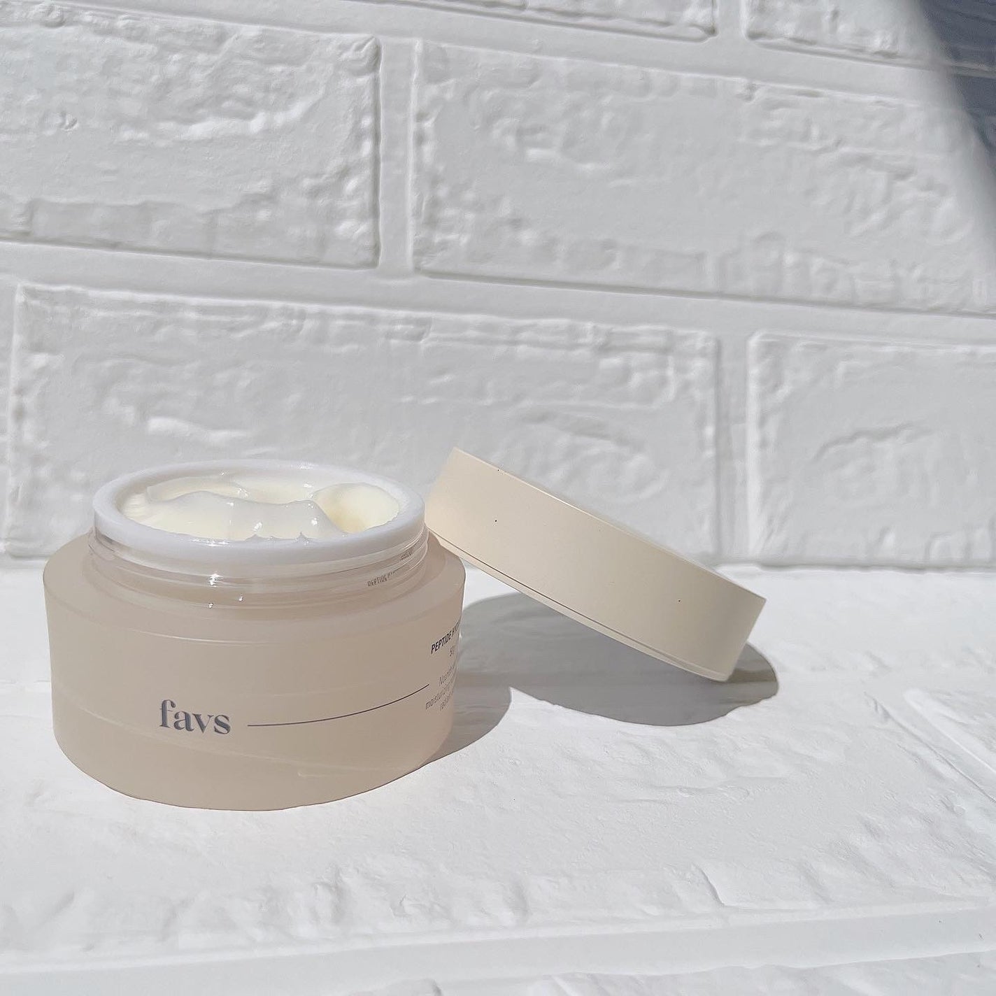 ペプチドハイドレーティングクリーム/favs/フェイスクリームを使ったクチコミ(3枚目)