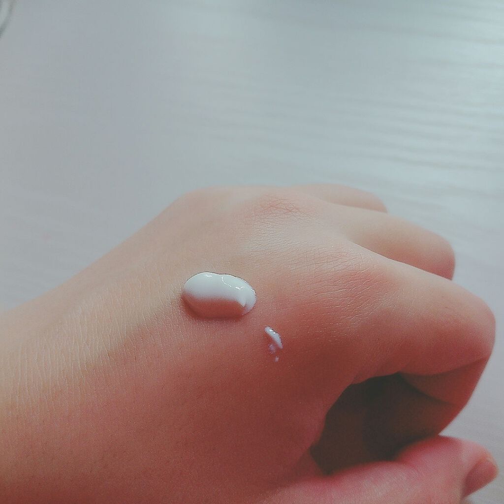 A’pieu マデカソ　サンクリームのクチコミ「A'pieu
マデカソ サンクリーム  [日焼け止めクリーム]
SPF39 , PA＋＋
敏感.....」（2枚目）