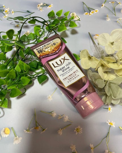 スーパーリッチシャイン ストレートビューティー うねりケアトリートメント/LUX/洗い流すヘアトリートメントを使ったクチコミ(7枚目)