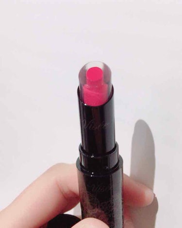 今更ながら…😅
Viséeのグラデリップ💄
クリスタルデュオリップスティックのピンク💕

発色が良いし塗るだけで簡単にグラデができる✨

#ヴィセリシェ  #Visee  #クリスタルデュオリップスティ