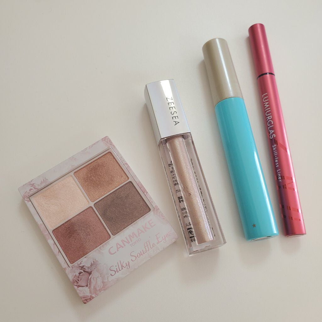 シルキースフレアイズ/キャンメイク/アイシャドウパレットを使ったクチコミ(2枚目)