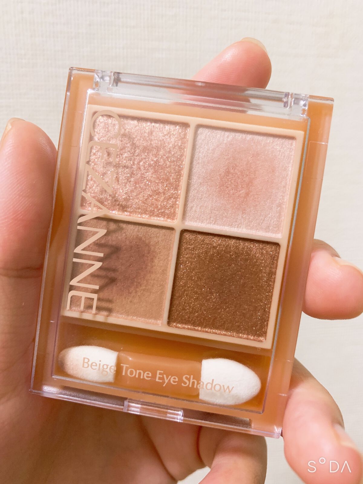 ベージュトーンアイシャドウ/CEZANNE/アイシャドウパレットを使ったクチコミ(1枚目)