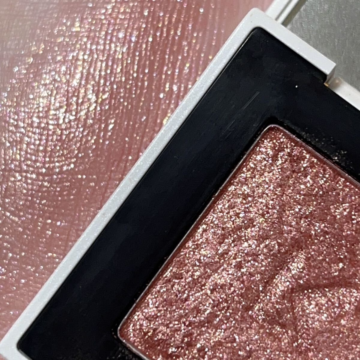 ジャストアイシャドウ 11 ZER/Laka/単色アイシャドウを使ったクチコミ（1枚目）