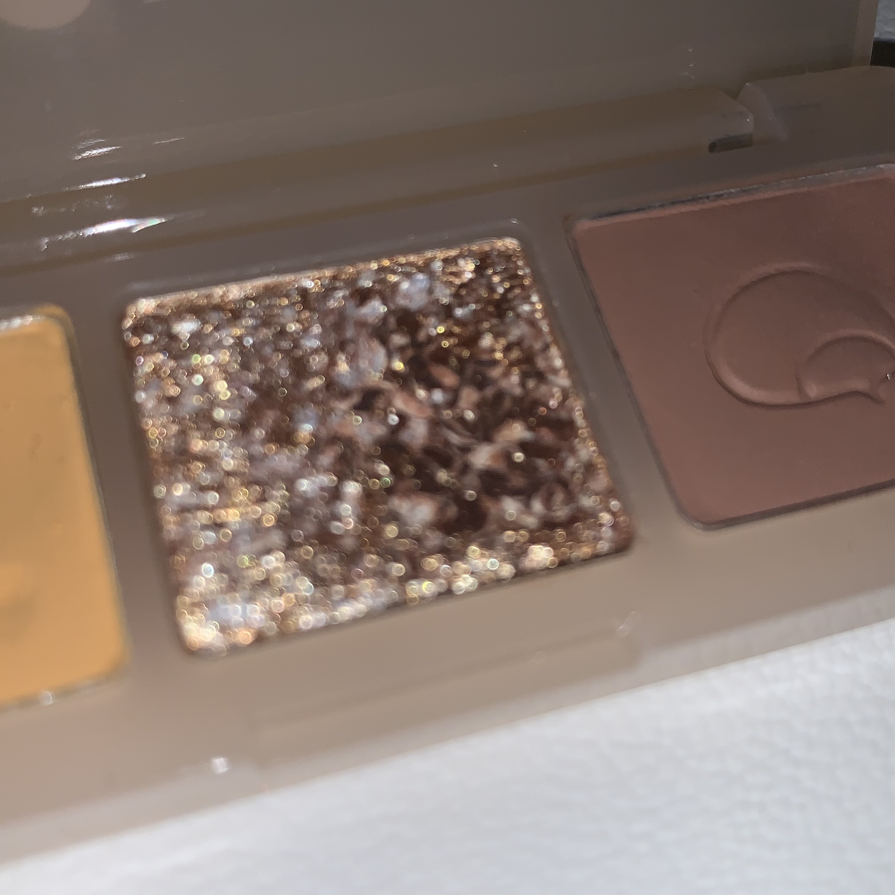 miffy アイシャドウ/ミッフィー メイクアップシリーズ/単色アイシャドウを使ったクチコミ（2枚目）