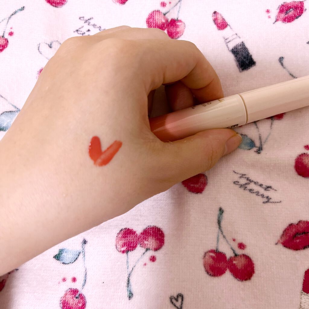 リキッドティントリップ PK01 ピーチ(ピンク系)/パラドゥ/リップティントを使ったクチコミ（2枚目）