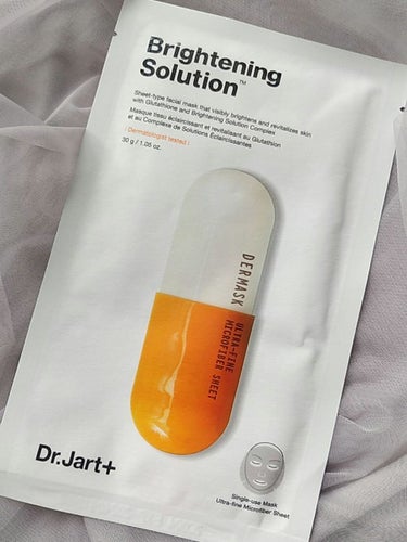 Dr.Jart＋ ドクタージャルト Dermask Micro Jet Brightening Solution のクチコミ「・Dr.Jart＋ Dermask Micro Jet
Brightening Solutio.....」（2枚目）