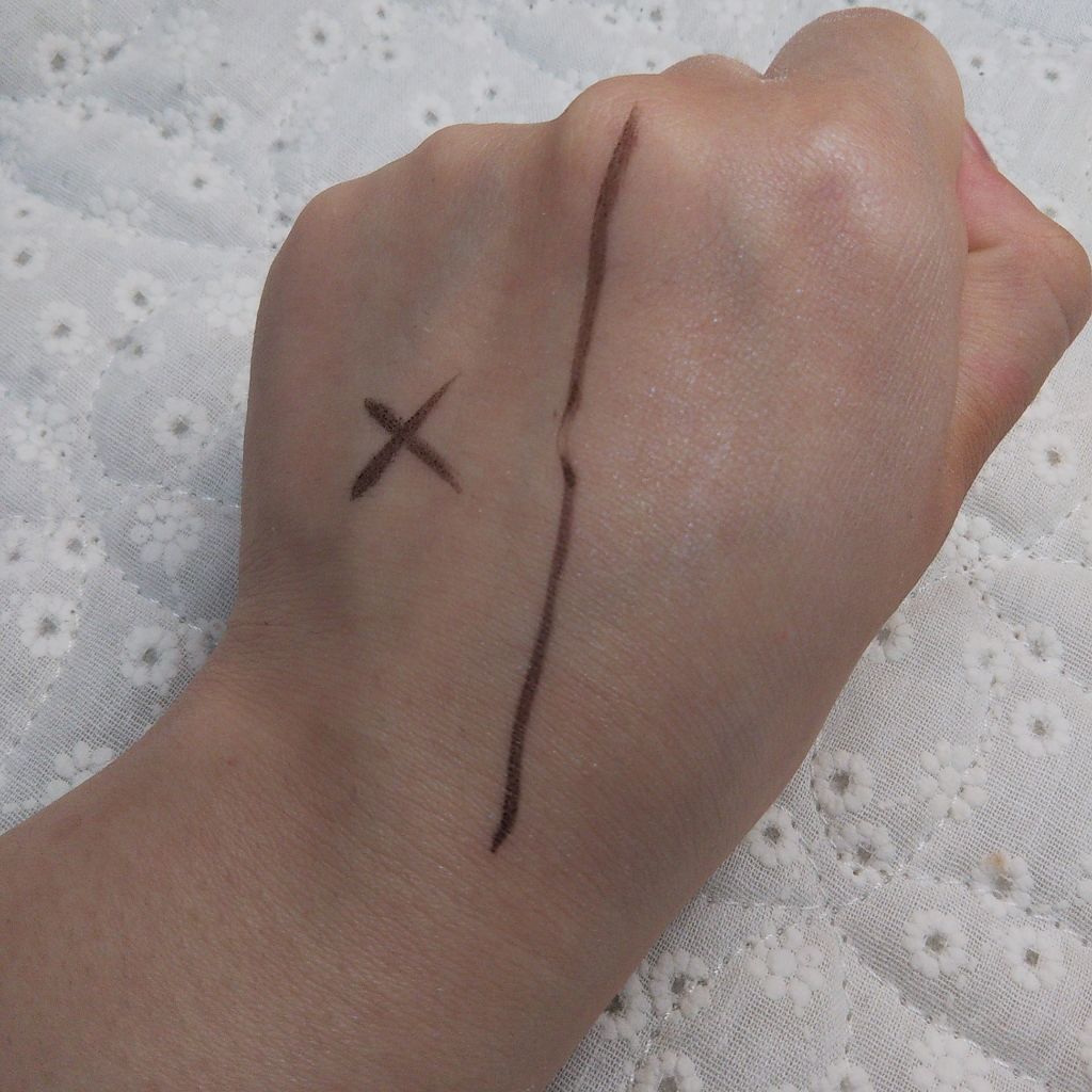 グロウフルールハイライター/キャンメイク/パウダーハイライトを使ったクチコミ（3枚目）