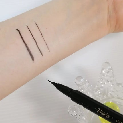 エクストラシャープ リキッドライナー/Visée/リキッドアイライナーを使ったクチコミ(4枚目)