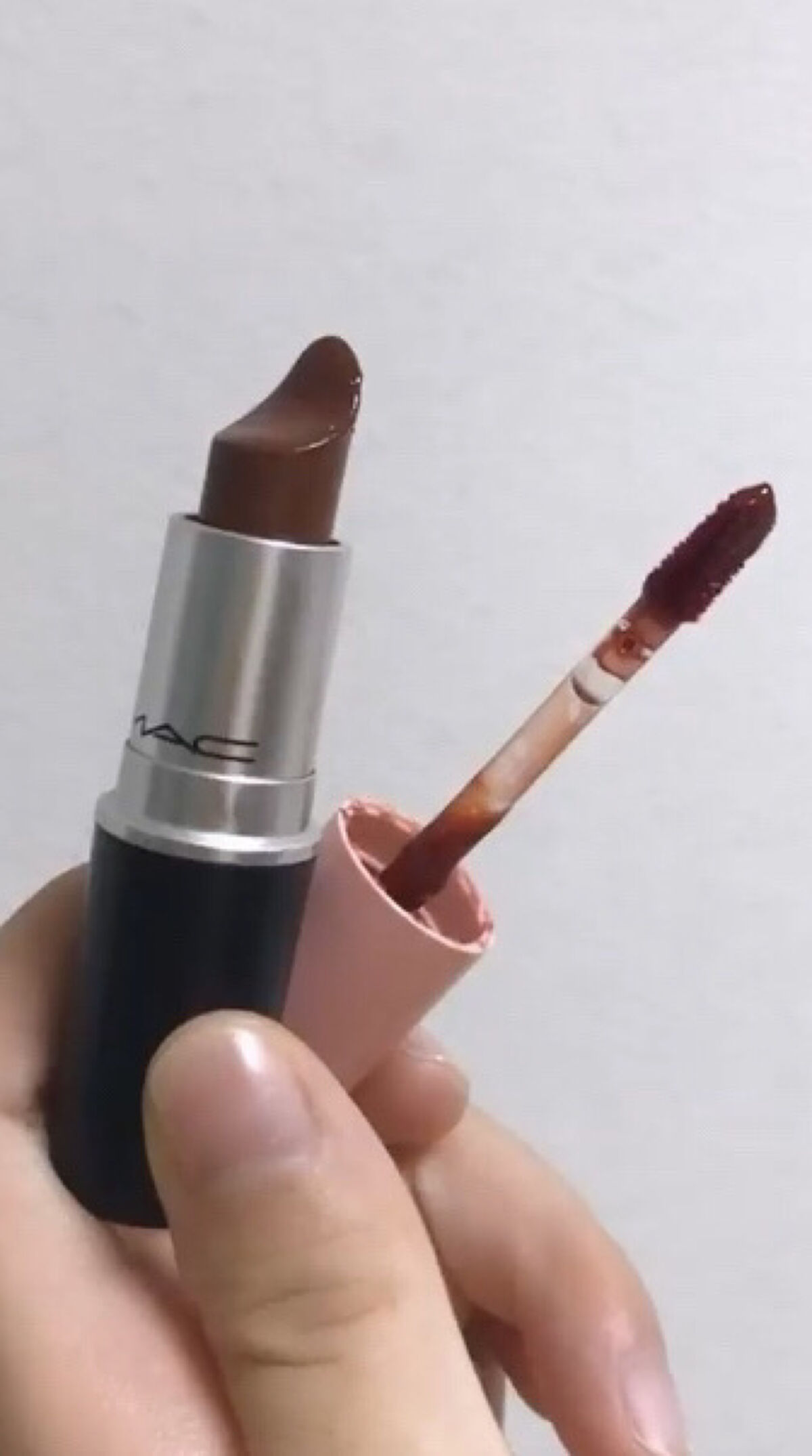 リップスティック フォト（サテン）/M・A・C/口紅を使ったクチコミ（2枚目）