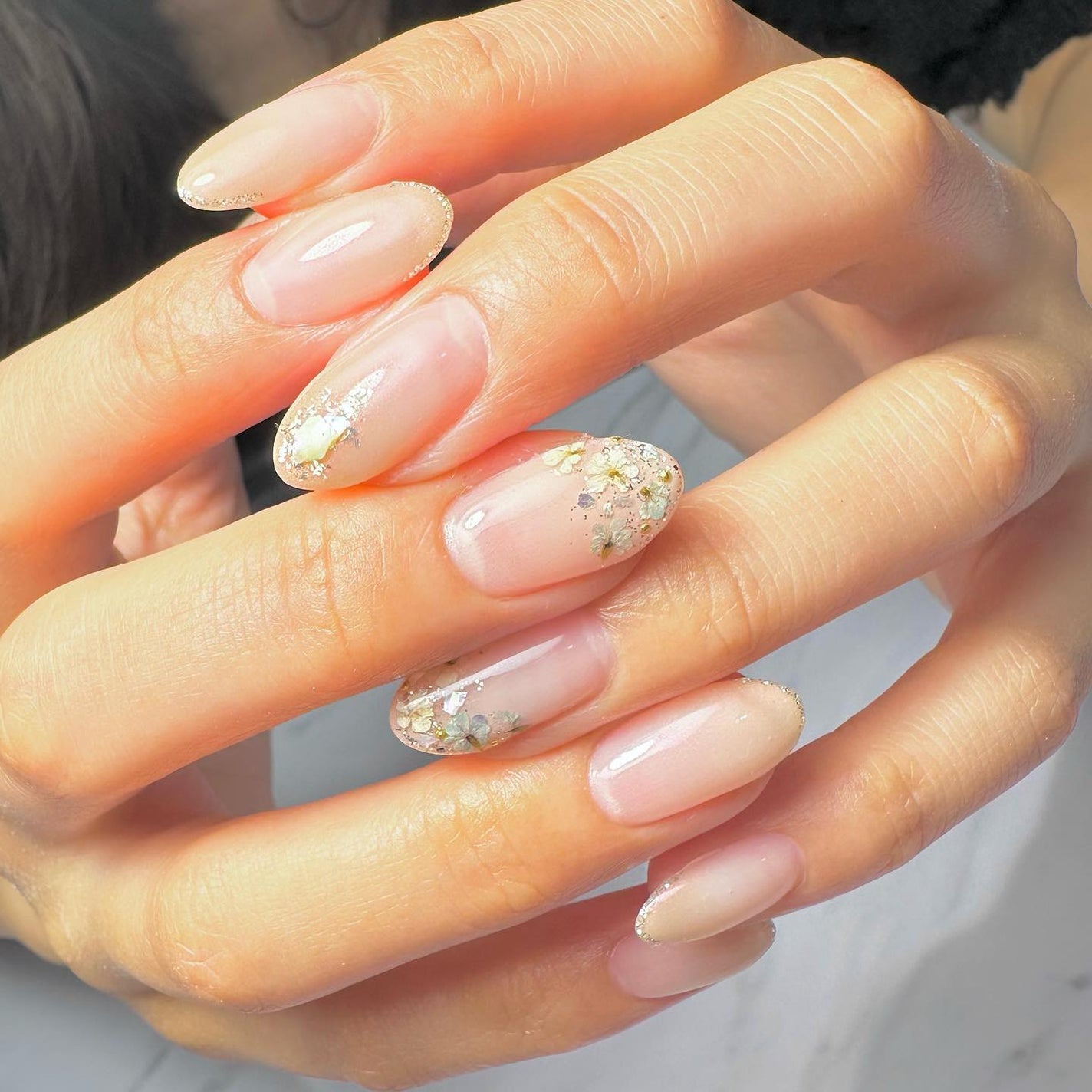 kanna on LIPS 「・・・𝔻𝕣𝕚𝕖𝕕𝕗𝕝𝕠𝕨𝕖𝕣×𝕤𝕙𝕖𝕝𝕝💐🐚🤍✨「押し花にする..」(4枚目)