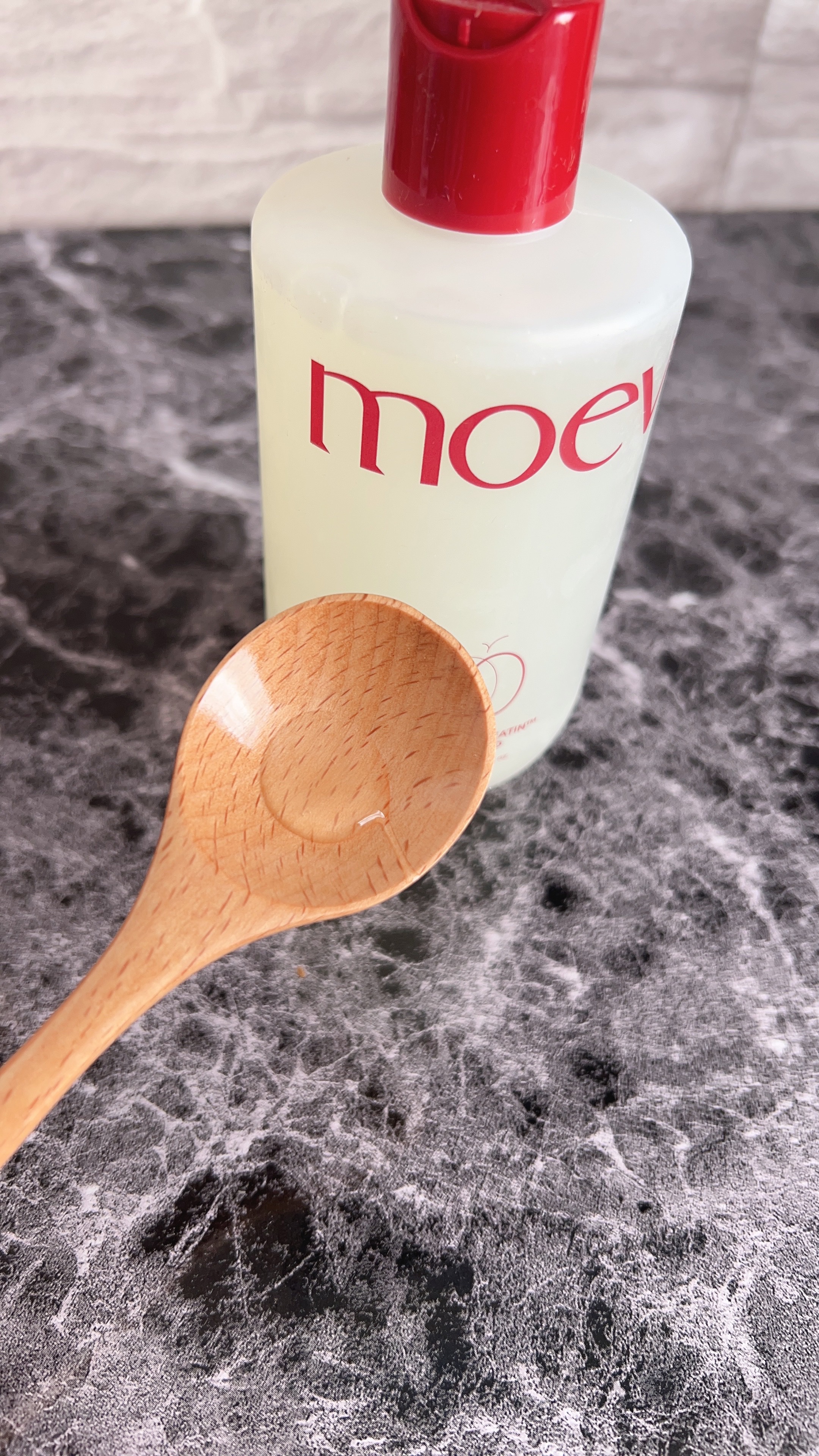 モエブ アヌカチン シャンプー/トリートメント/moev/市販シャンプーを使ったクチコミ（3枚目）