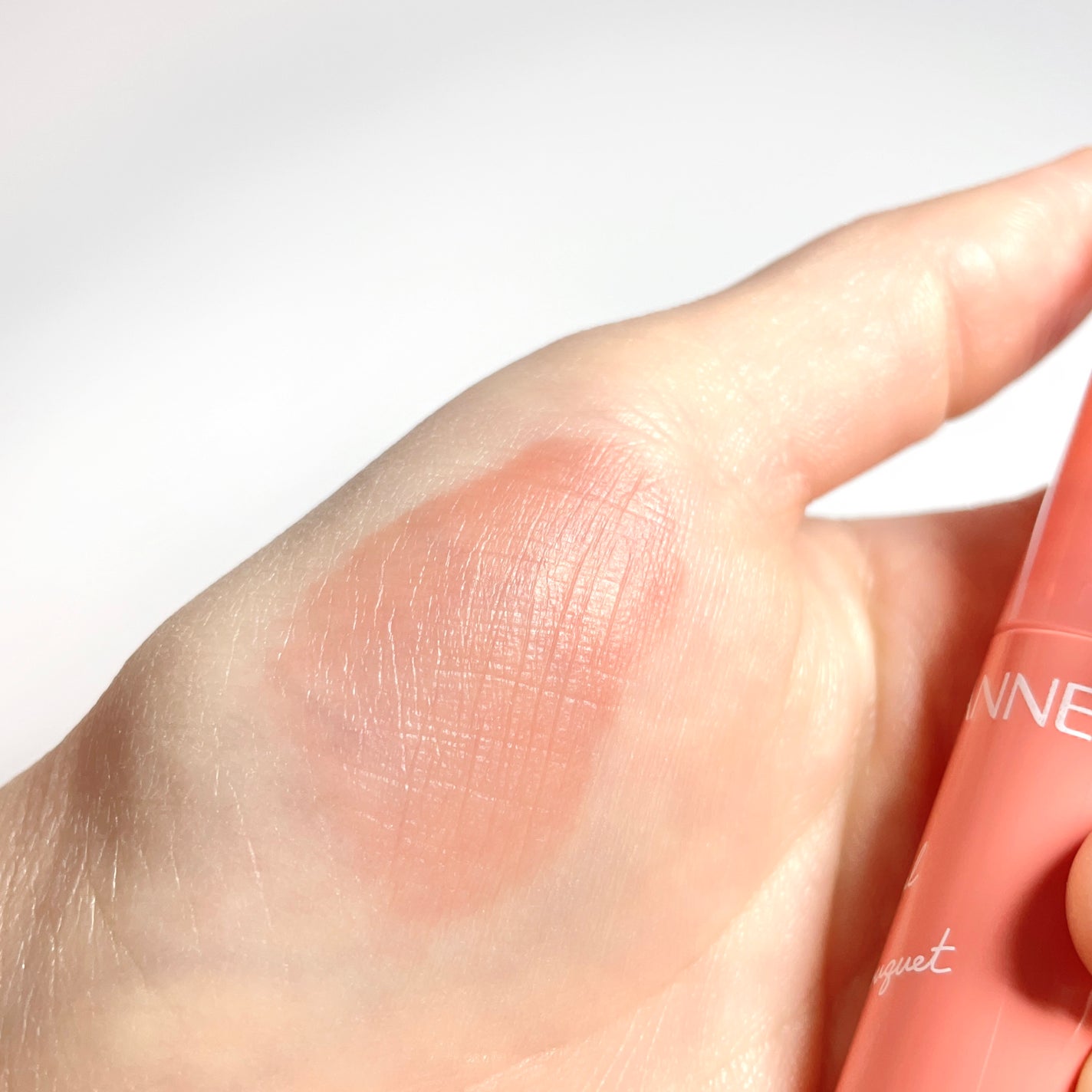 ウォータリーティントリップ/CEZANNE/リップティントを使ったクチコミ(4枚目)