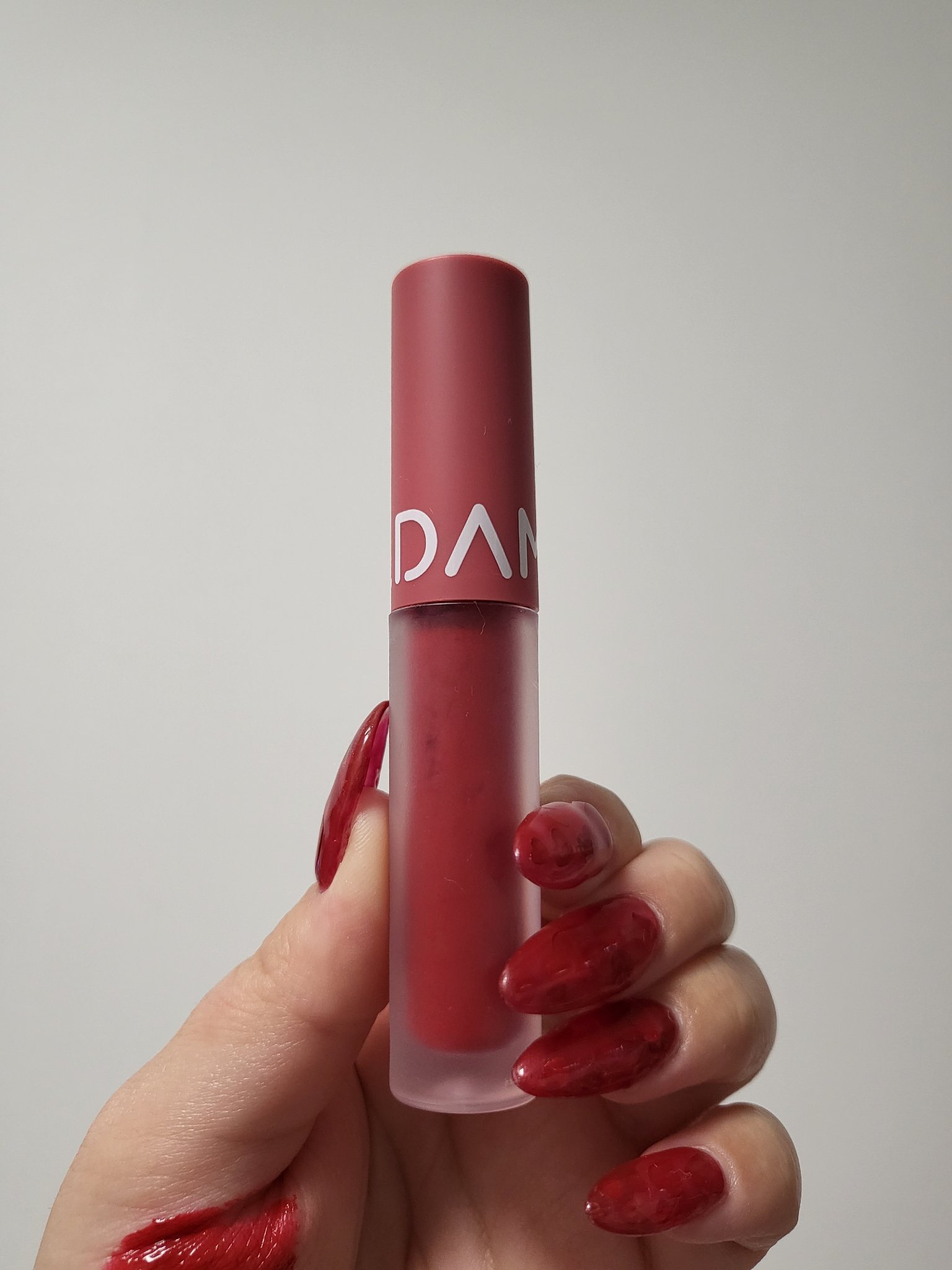 タトゥーフィクシングリップティント/MOOLDA/リップティントを使ったクチコミ（1枚目）