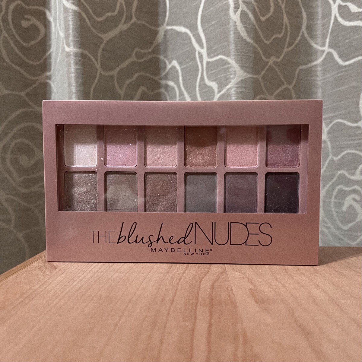 ヌードパレット ブラッシュド 01/MAYBELLINE NEW YORK/アイシャドウパレットを使ったクチコミ（2枚目）