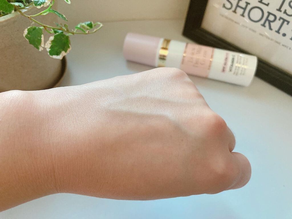 ボーン ディス ウェイ グロウ モイスチュアライジング メイクアップ プライマー/Too Faced/化粧下地を使ったクチコミ(5枚目)