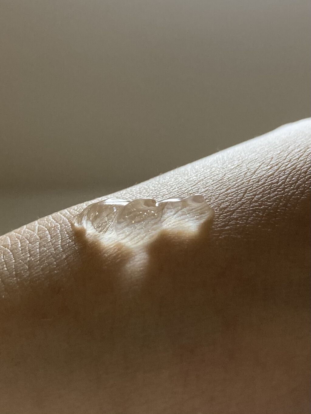 ラディアント タッチ ブラープライマー SILVER/YVES SAINT LAURENT BEAUTE/化粧下地を使ったクチコミ（2枚目）