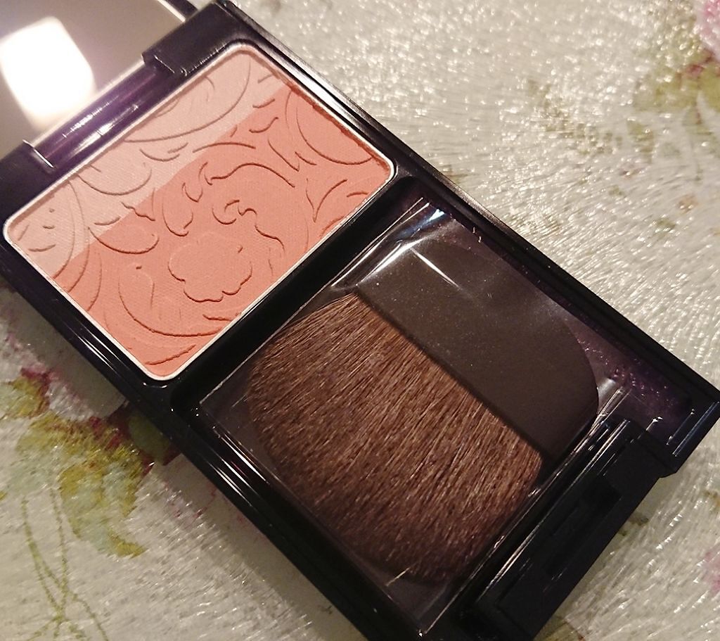 DHCエレガントフェースカラー/DHC/パウダーチークを使ったクチコミ（2枚目）