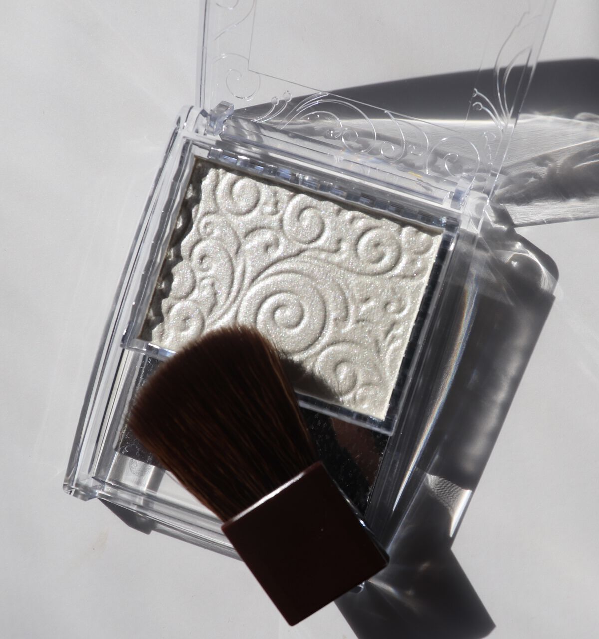 パールグロウハイライト/CEZANNE/パウダーハイライトを使ったクチコミ（2枚目）