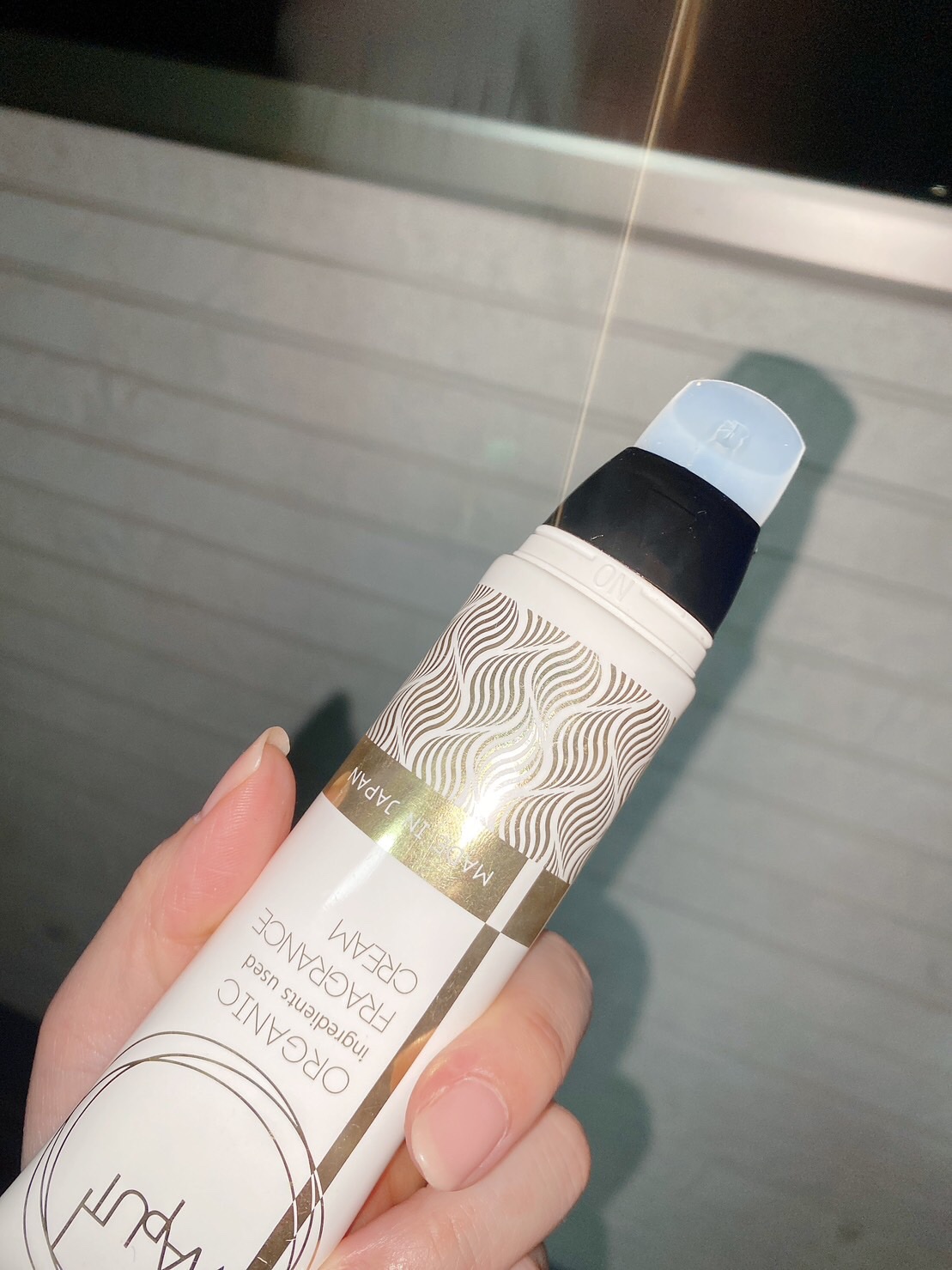 オーガニックフレグランスバストクリーム/MAPUTI/バスト・ヒップケアを使ったクチコミ（2枚目）