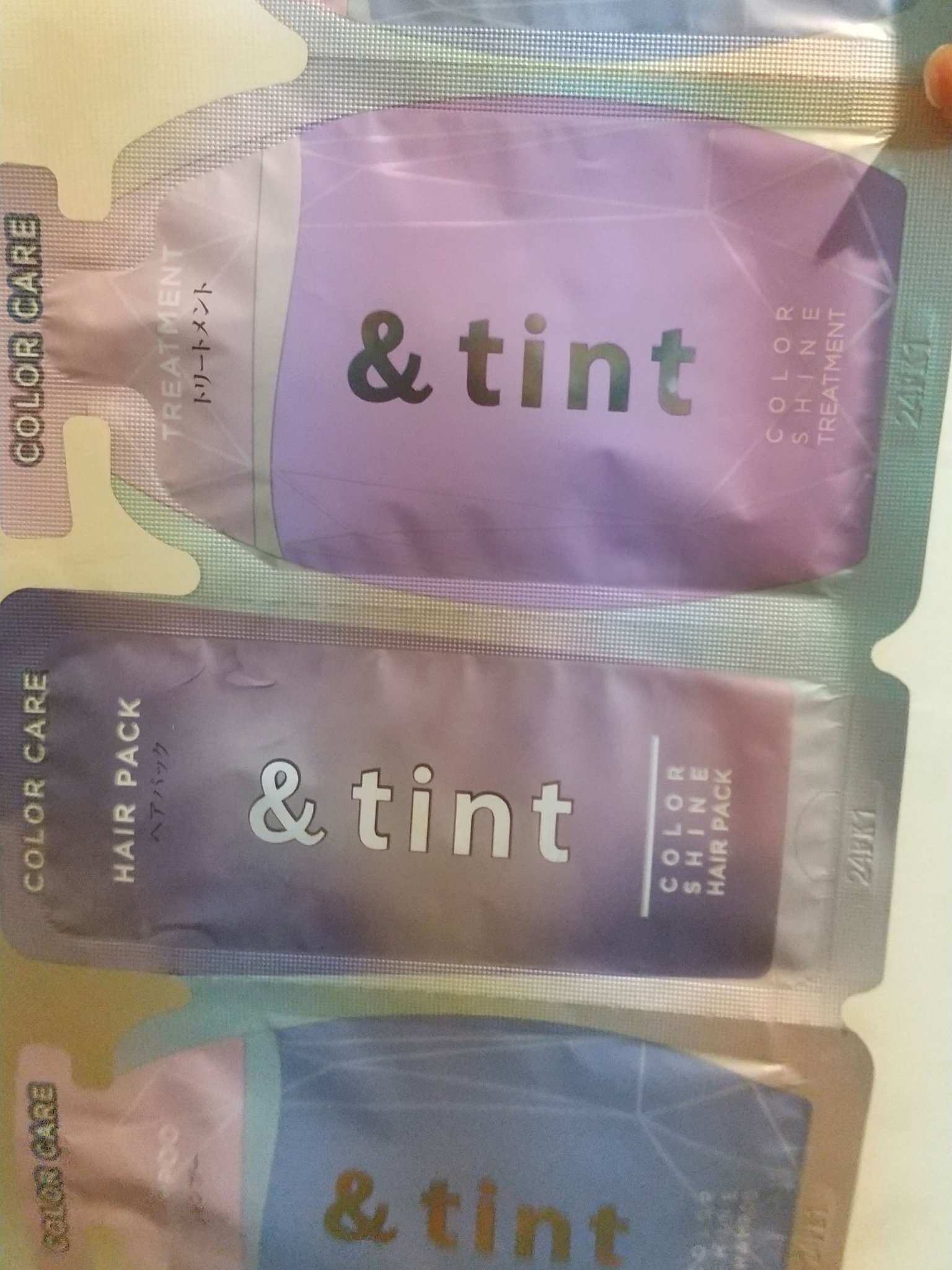 アンドティント カラーシャイン シャンプー/ヘアトリートメント/&tint/市販シャンプーを使ったクチコミ（1枚目）