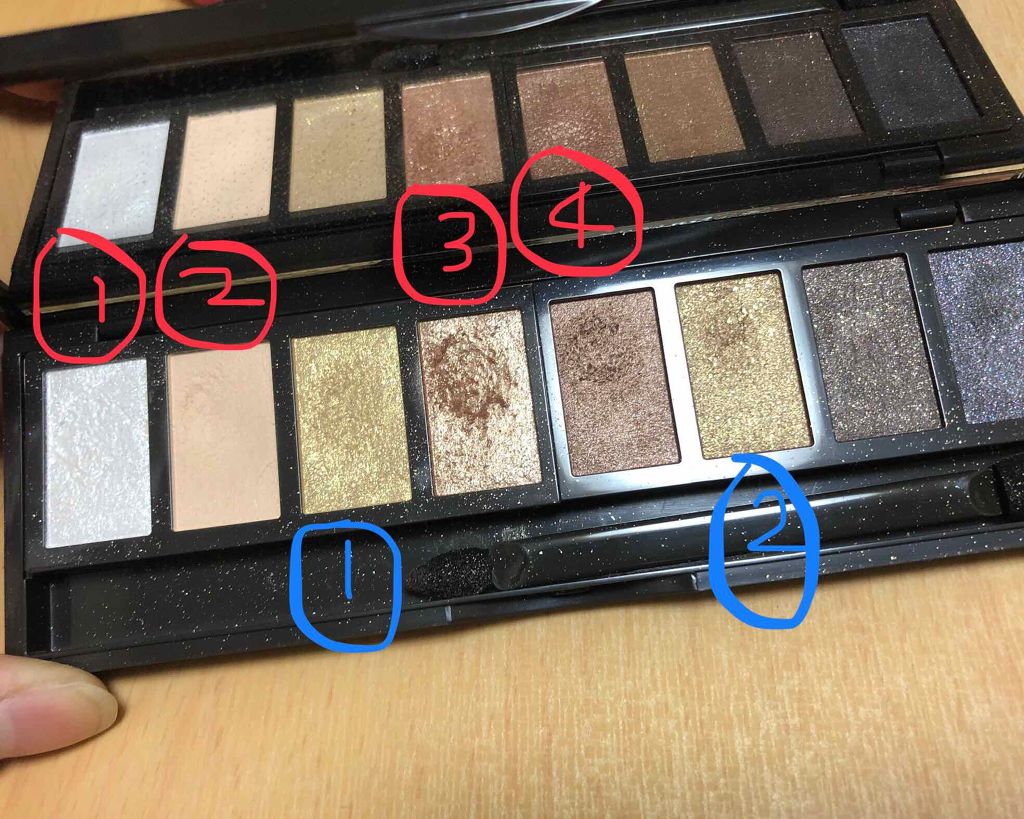 グラマラスリッチ アイパレット (クリスマスコフレ 2018)/Visée/メイクアップキットを使ったクチコミ（2枚目）