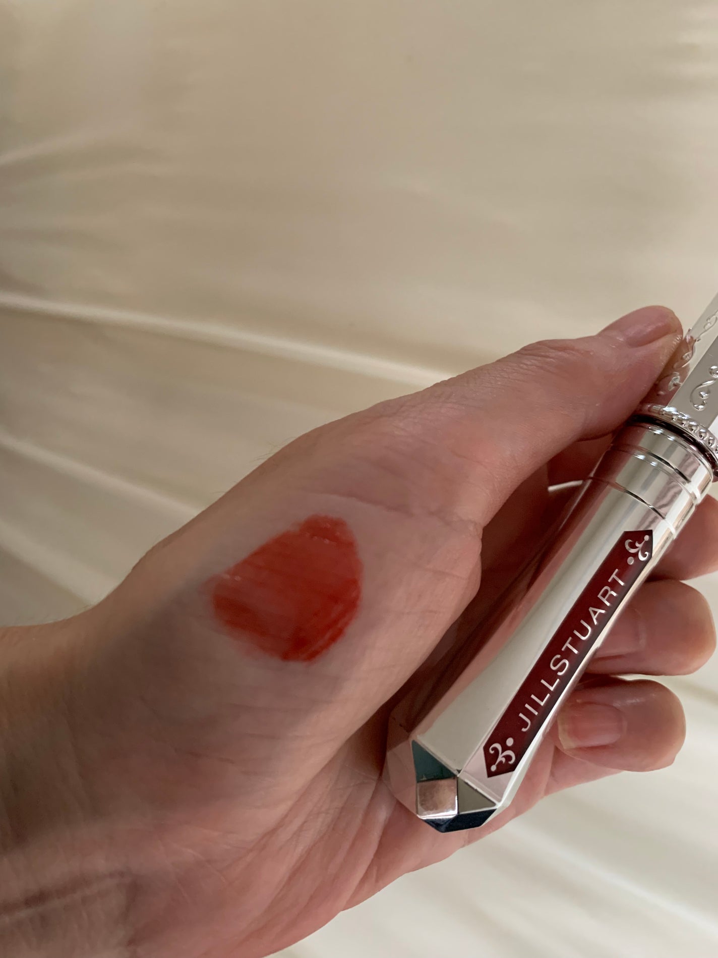 ジルスチュアート タイムレスグロウ ルージュティント/JILL STUART/リップティントを使ったクチコミ(3枚目)
