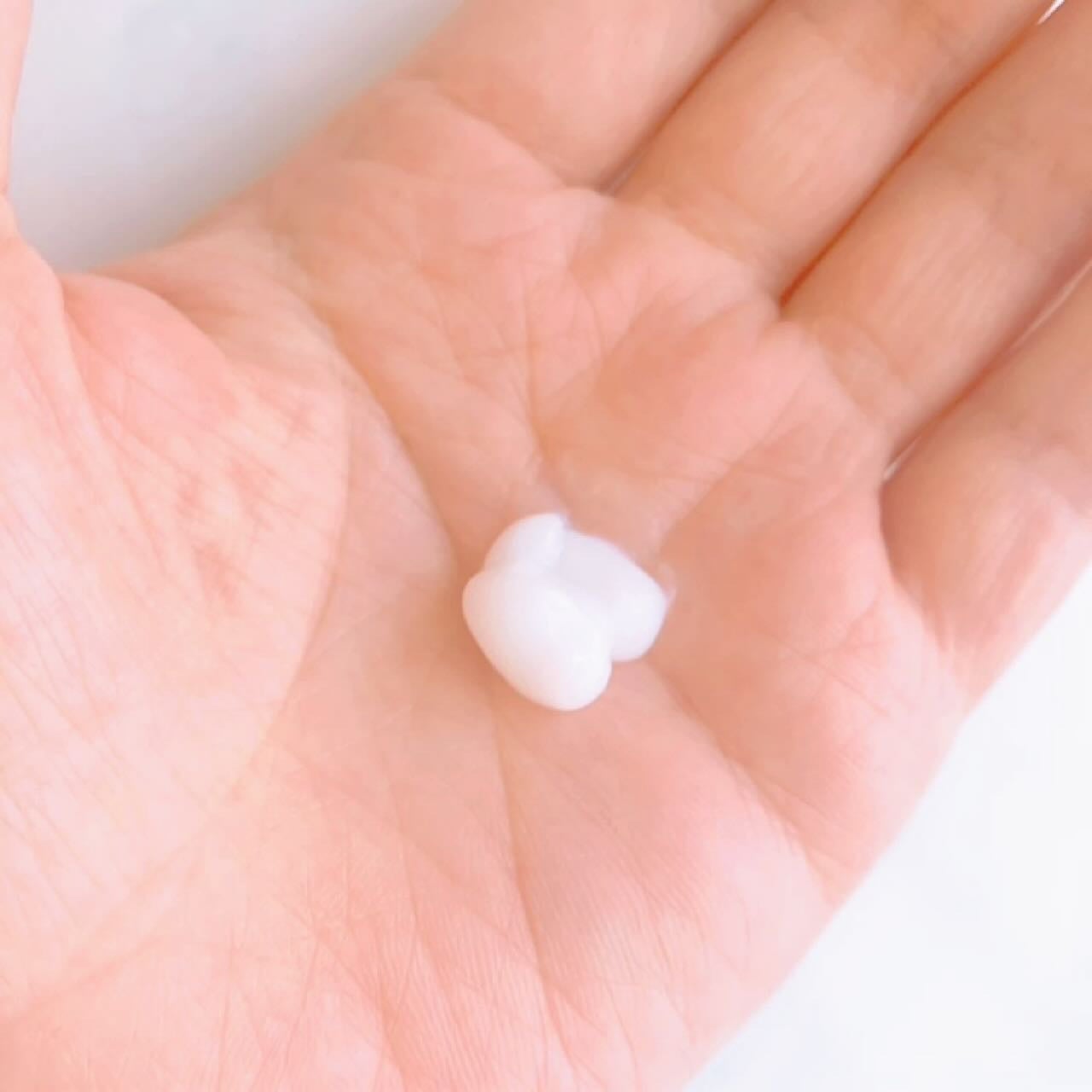 モレキュラーリペアヘアセラム/MQURE/アウトバストリートメントを使ったクチコミ(3枚目)