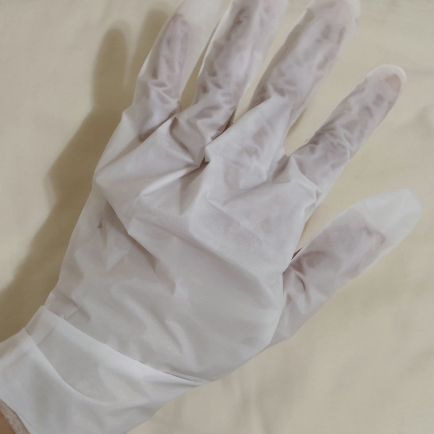 ハンドマスクパック/DAISO/シートマスク・パックを使ったクチコミ(3枚目)