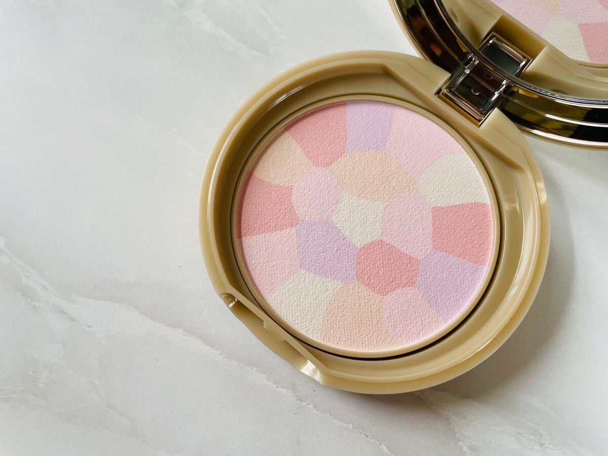 マシュマロフィニッシュパウダー ~Abloom~/キャンメイク/プレストパウダーを使ったクチコミ(1枚目)