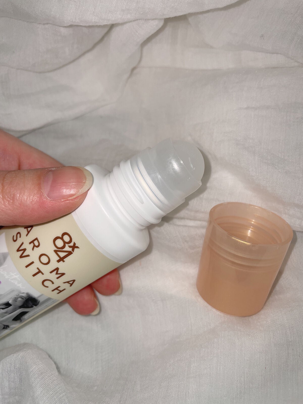 8x4 アロマスイッチ ロールオン マンハッタンリネンの香り/8x4/デオドラント・制汗剤を使ったクチコミ(5枚目)