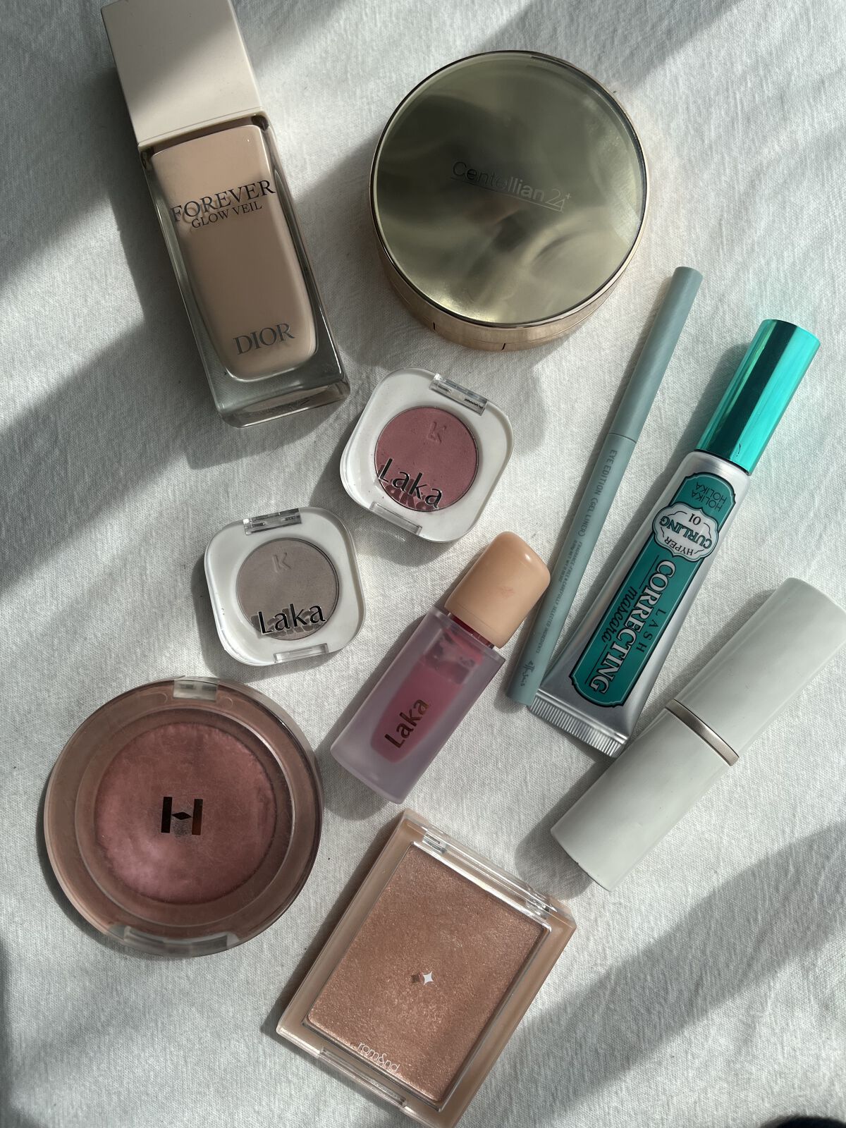 マデカグロウベールカバークッション ケース（ゴールド）/センテリアン24/クッションファンデーションを使ったクチコミ（1枚目）