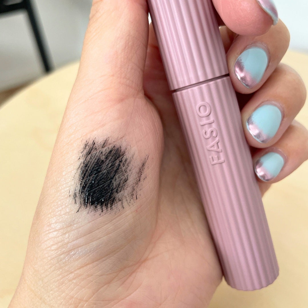 まつパ級 フィルム マスカラ (ロング&ボリューム)/FASIO/マスカラを使ったクチコミ(3枚目)