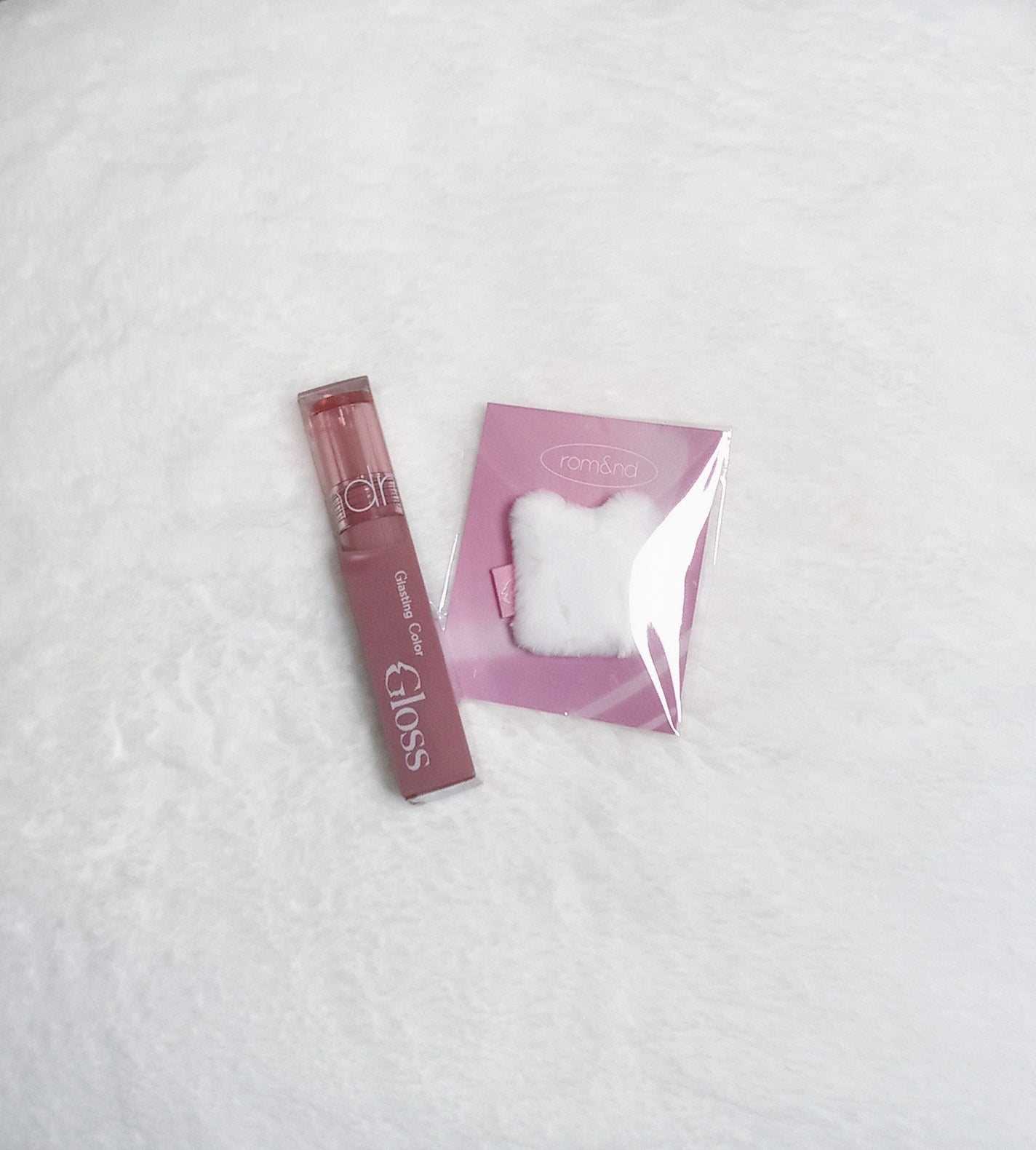 グラスティングカラーグロス/rom&nd/リップグロスを使ったクチコミ(1枚目)