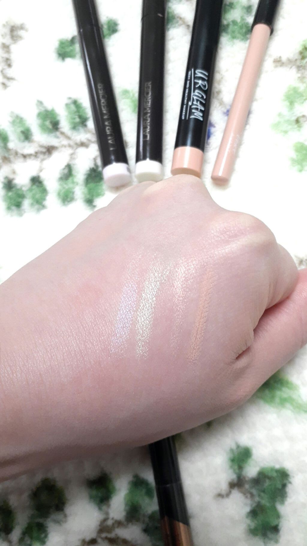 UR GLAM　EYESHADOW STICK/U R GLAM/スティックアイシャドウを使ったクチコミ（2枚目）