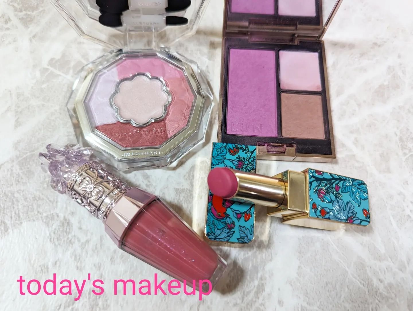 シークレットシェイプパレット EX03 Frozen Flower/LUNASOL/パウダーチークを使ったクチコミ（1枚目）