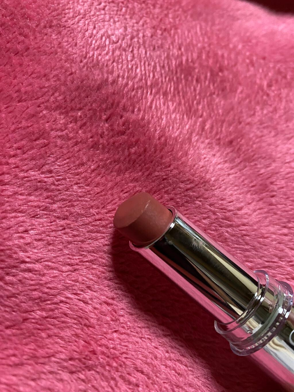 mtes97-yma on LIPS 「CEZANNEBE2のリップ購入しました色的には、ベージュです..」(2枚目)